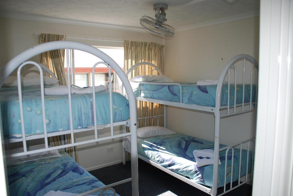 Jade Waters Luxury Apartments Hervey Bay Rum bild