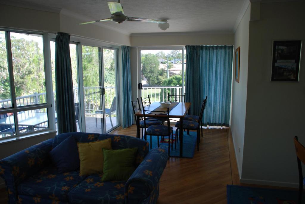 Jade Waters Luxury Apartments Hervey Bay Rum bild