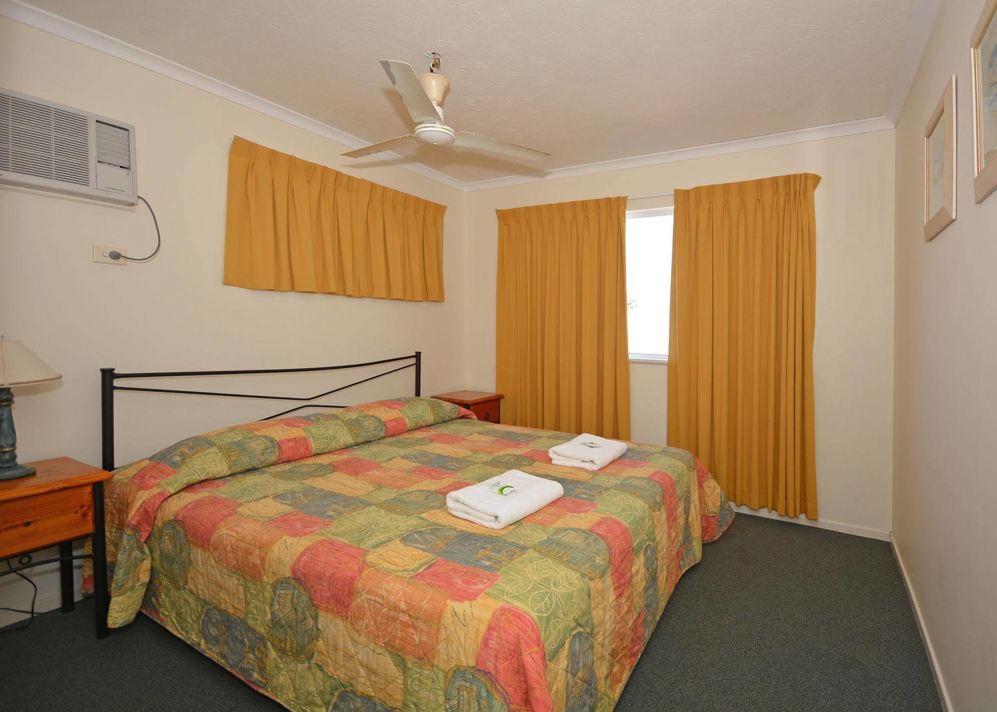 Jade Waters Luxury Apartments Hervey Bay Exteriör bild