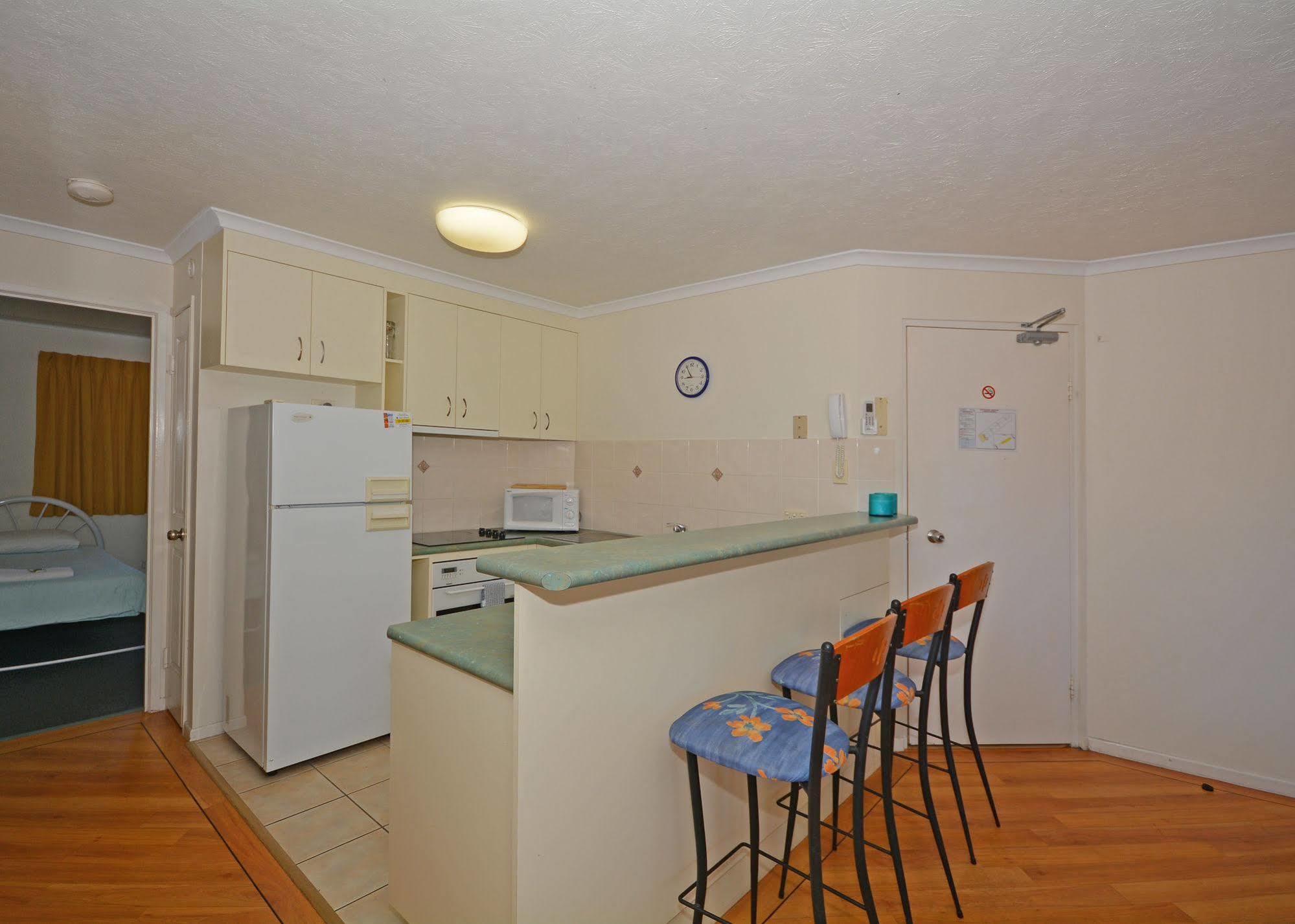 Jade Waters Luxury Apartments Hervey Bay Exteriör bild